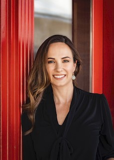 Mariana Hoyt Portrait