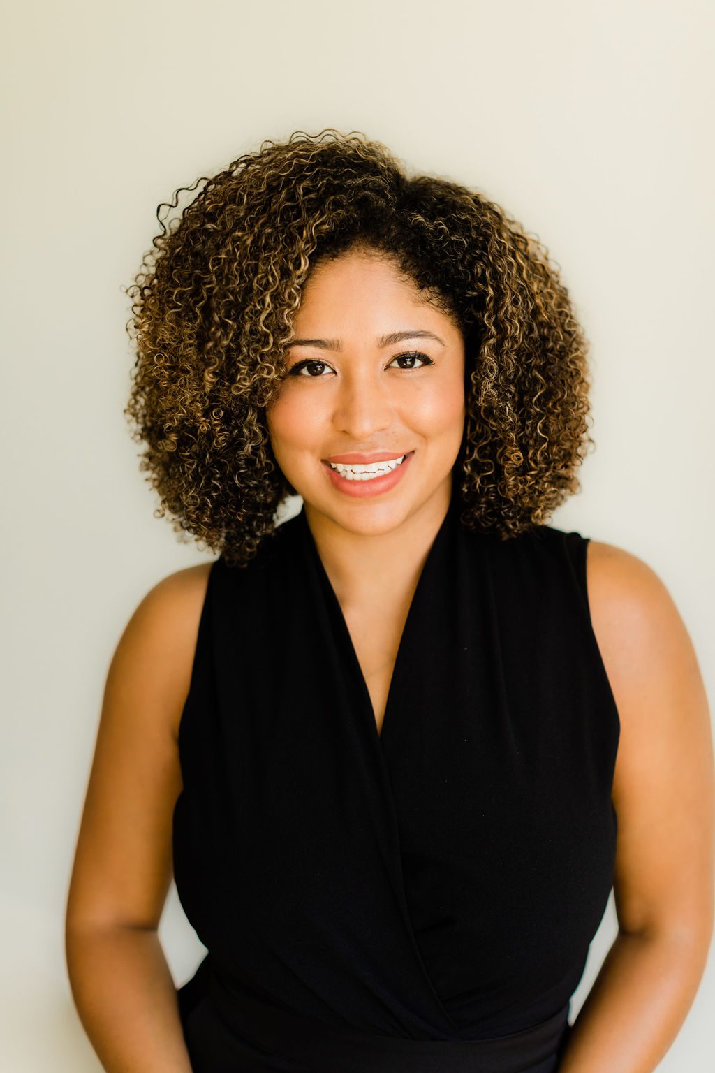 Yini Paola McIntosh Portrait